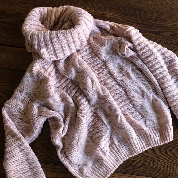 Rhapsody Sweaters - Rhapsody soft pink chunky sweater Size Large
